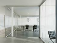 건장한 공간 또는 서리로 덥은 현대 사무실 분할 쉬운 임명